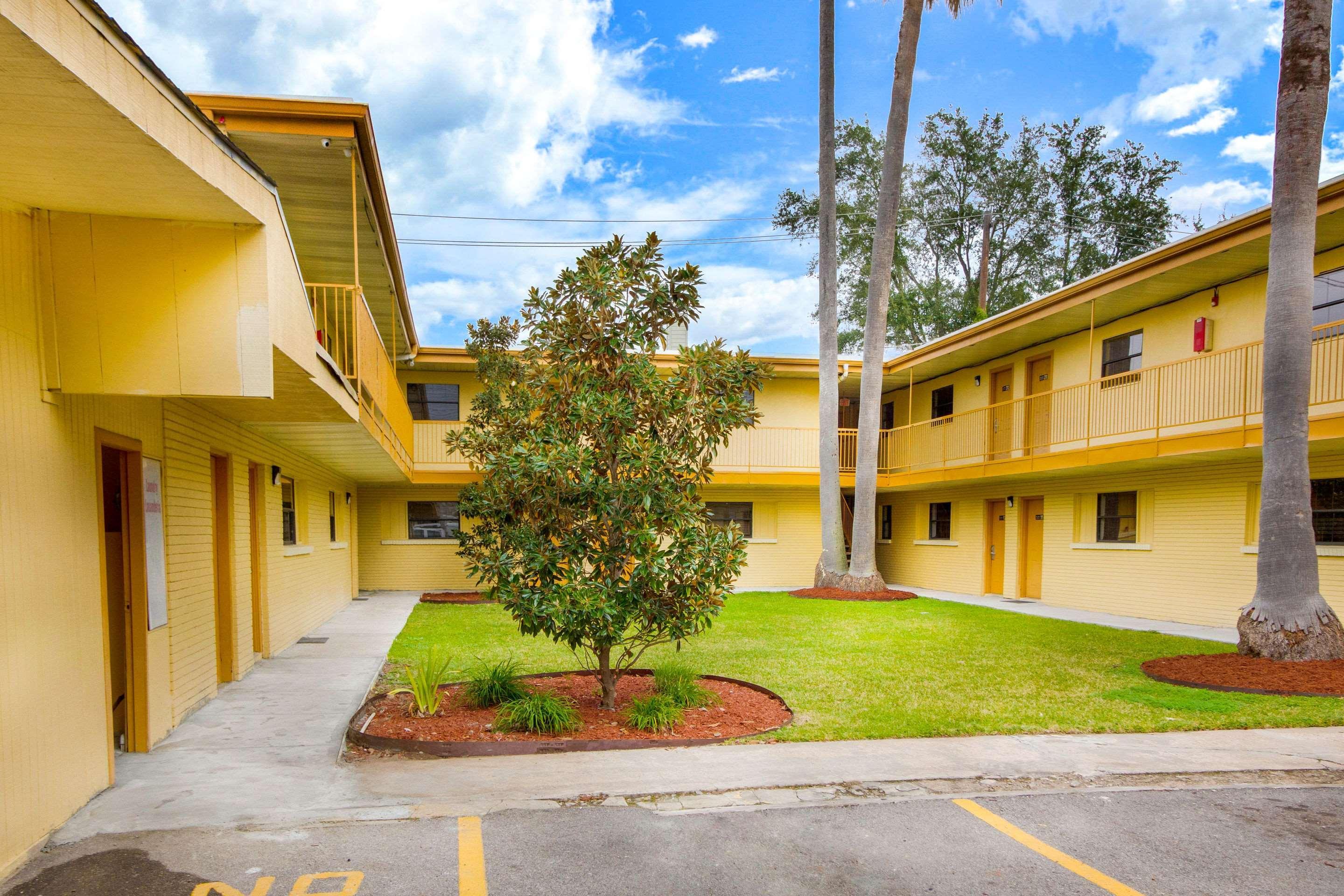 Rodeway Inn & Suites Houston Near Medical Center Eksteriør bilde