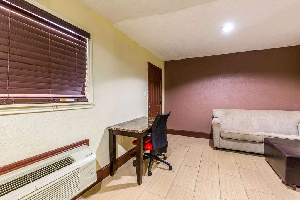 Rodeway Inn & Suites Houston Near Medical Center Rom bilde