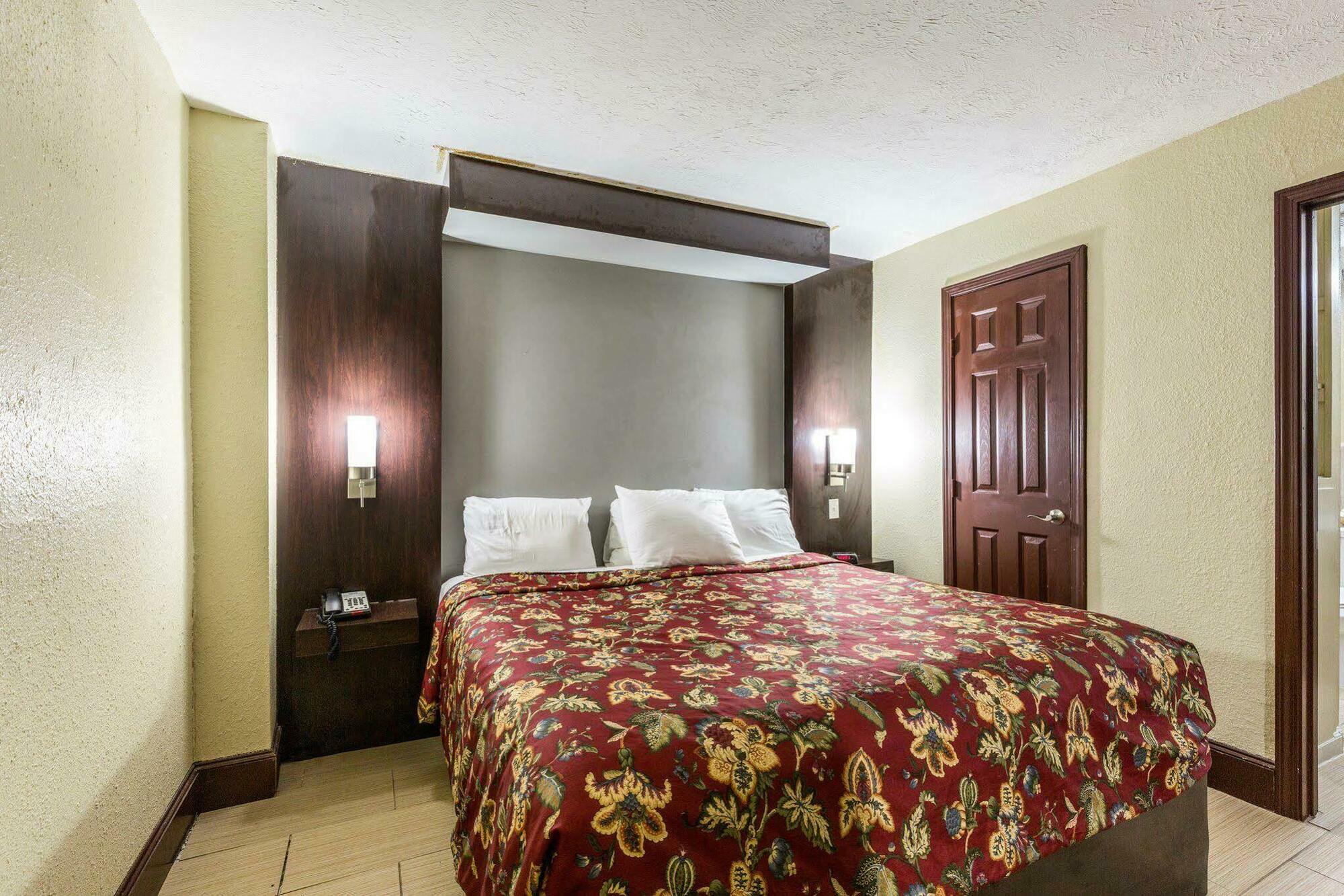 Rodeway Inn & Suites Houston Near Medical Center Eksteriør bilde